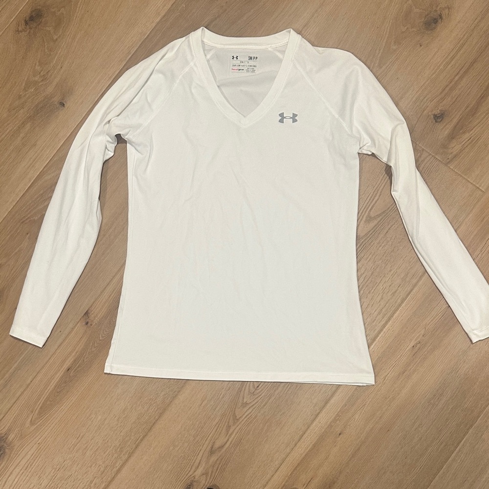 Under Armour V-Neck White Long Sleeve Top